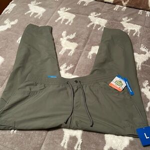 Women’s size large Columbia pants